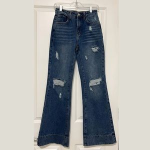 SHEIN NWOT High Waist Ripped Flare Leg Jeans - Size 27